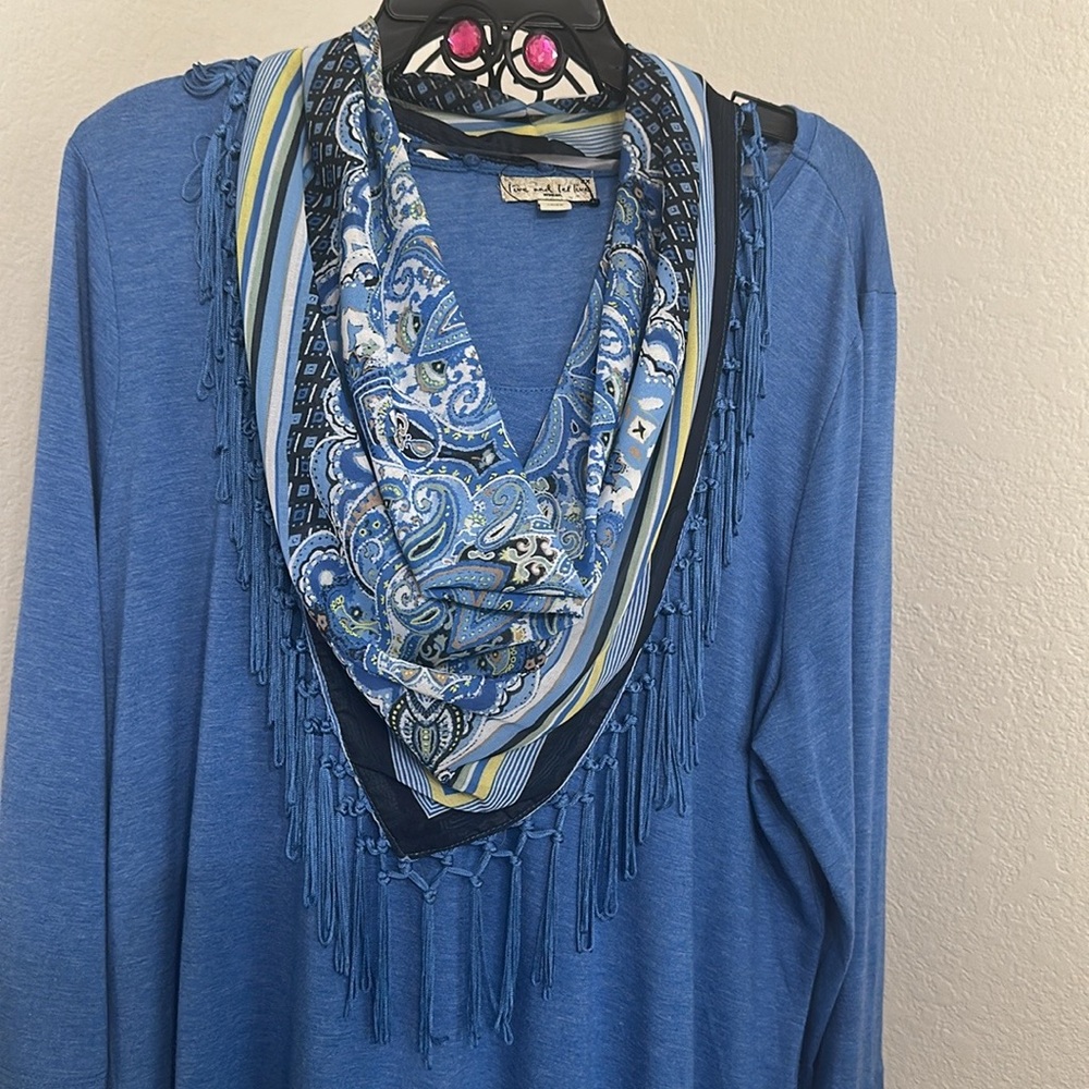 Blue 3/4 Sleeve Oversized Tunic Top